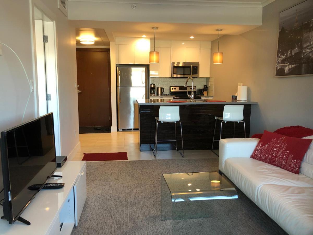 Amicable, Cozy, High Speed Internet, Sleeps 2 Riverview Downtown Apartment Calgary Bagian luar foto